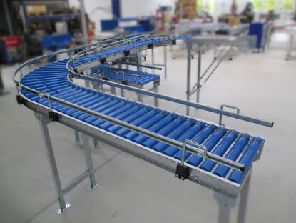 Schwerkraftrollenbahn